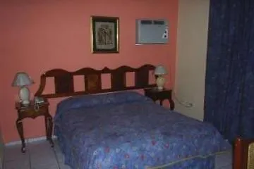 Duque De Wellington 3*, Santo Domingo